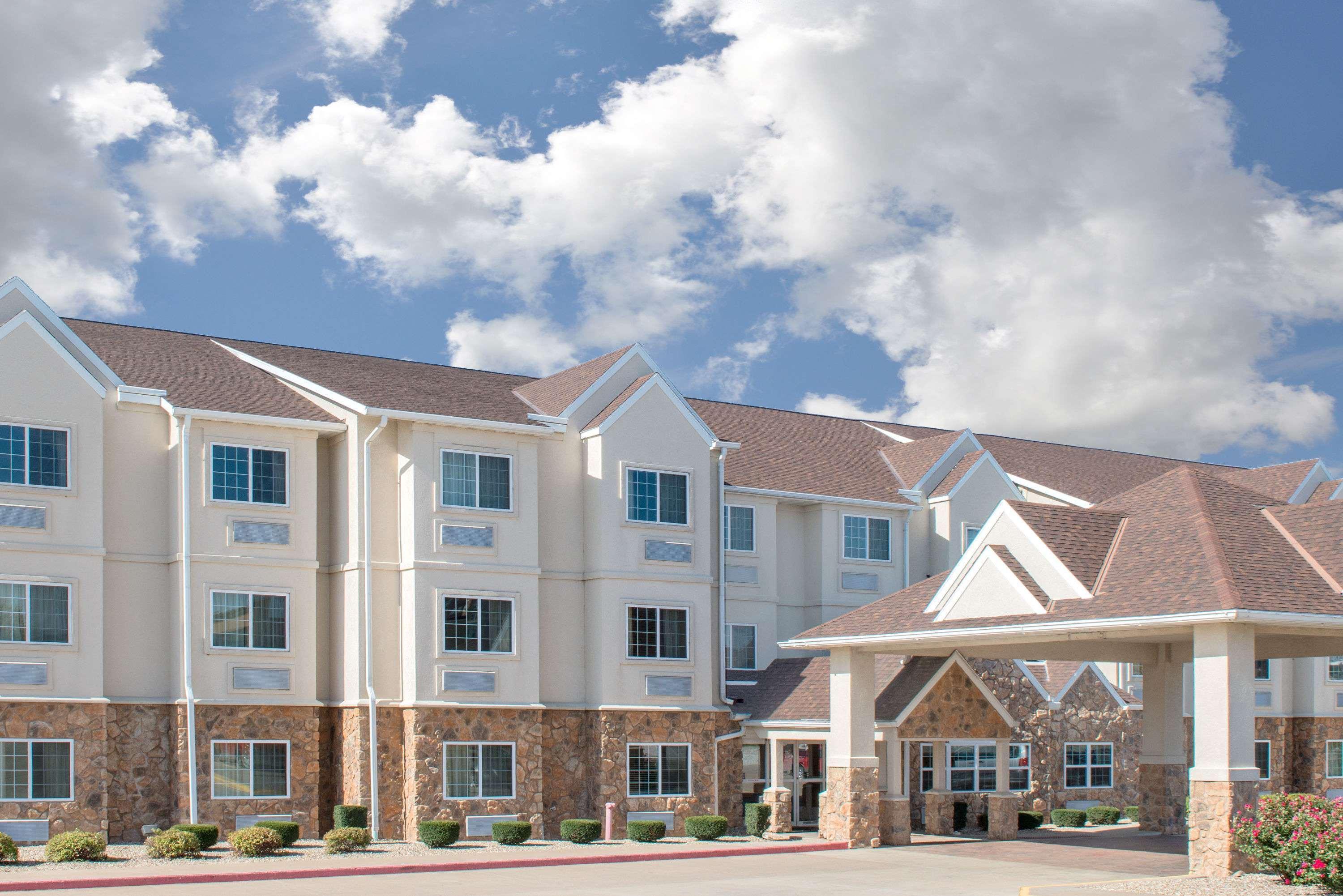 Microtel Inn & Suites By Wyndham Quincy Downtown - River Area Exterior foto